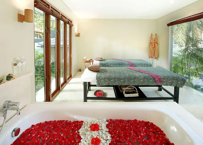 Resort Royal Kamuela & At Monkey Forest - Adult Only